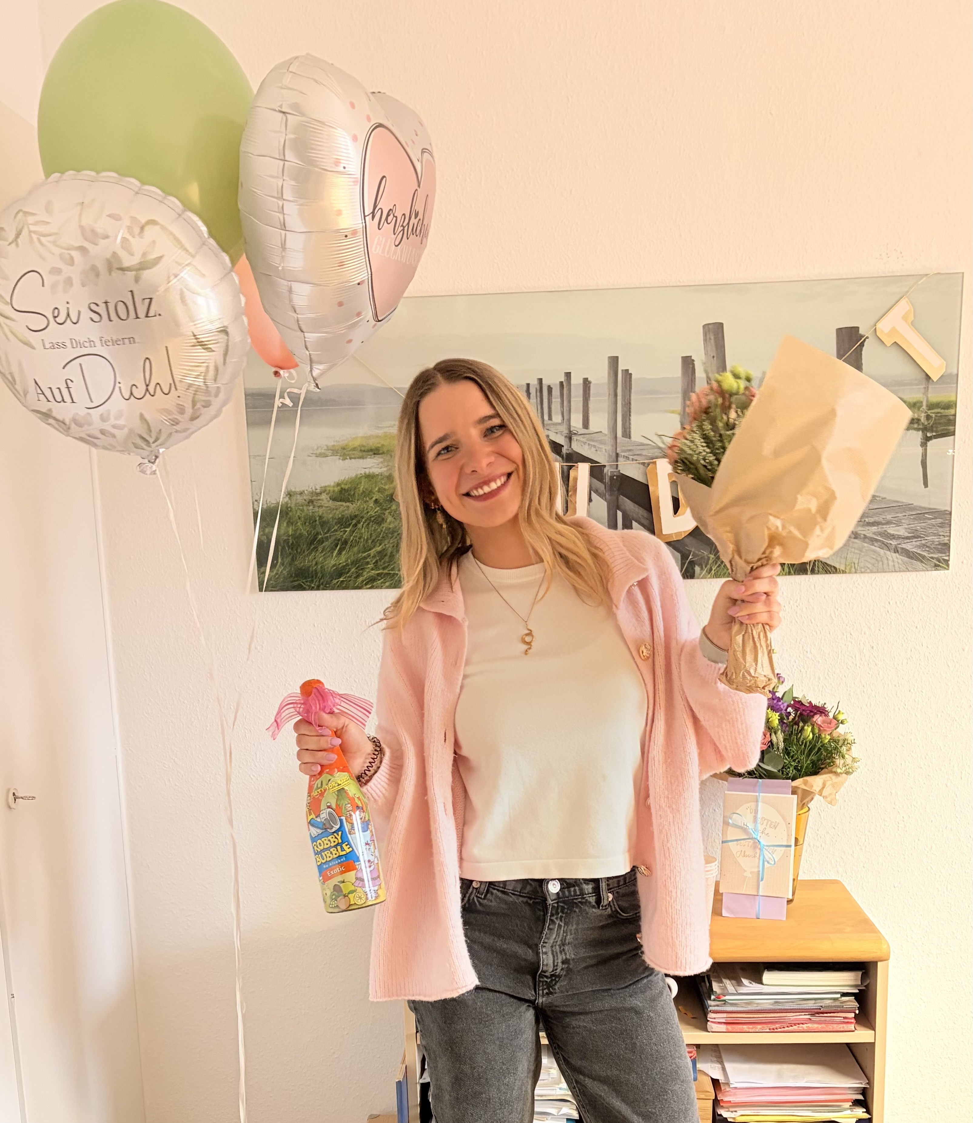 Herzlichen Glückwunsch, Frau Flatten! | dbs-pulheim.de Herzlichen Glückwunsch, Frau Flatten!